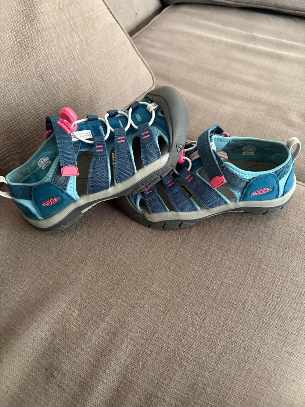 Girls Keen Sandals
